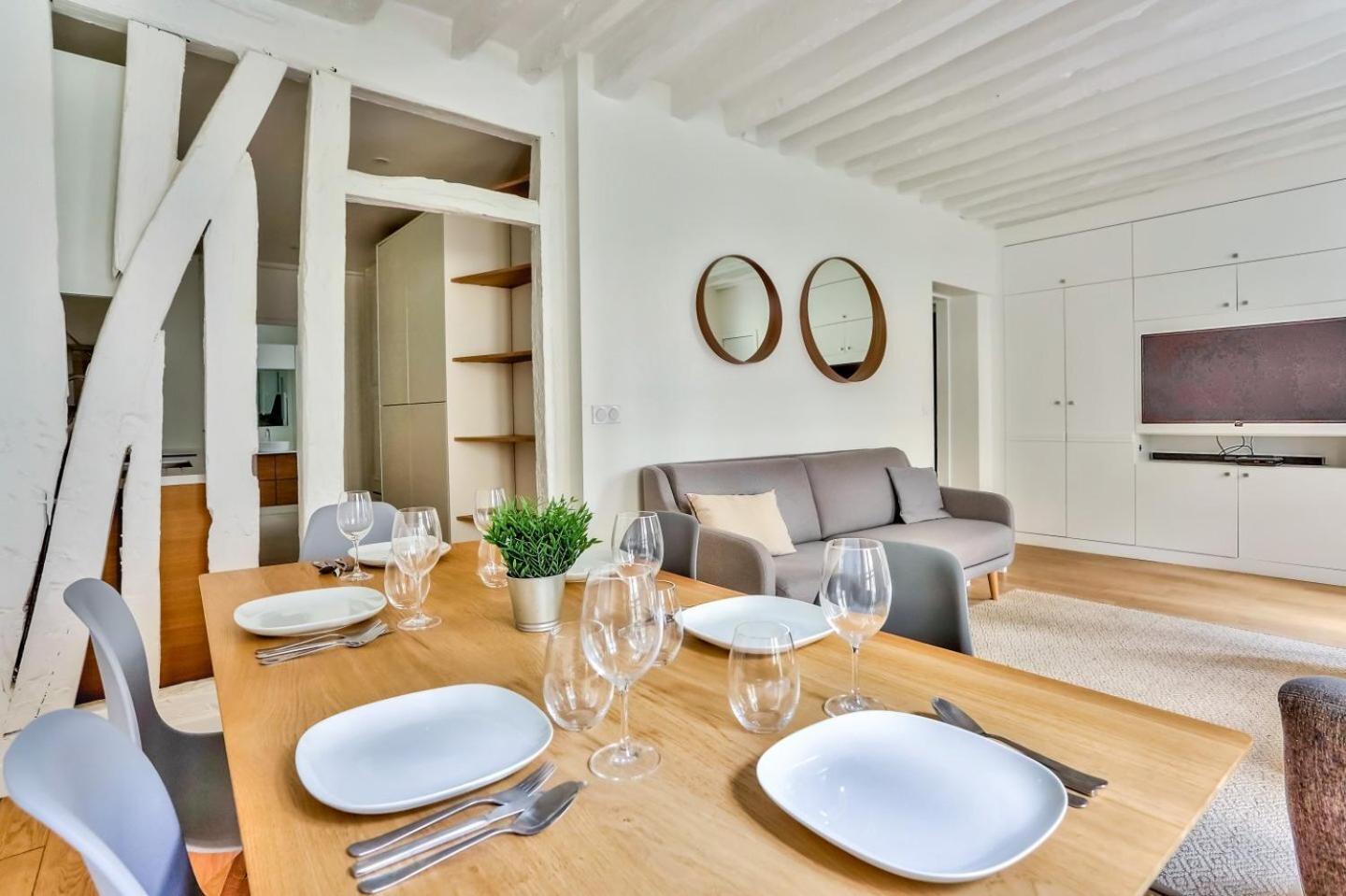 פריז Superbe Appartement Bon Marche Saint Germain Free Netflix מראה חיצוני תמונה
